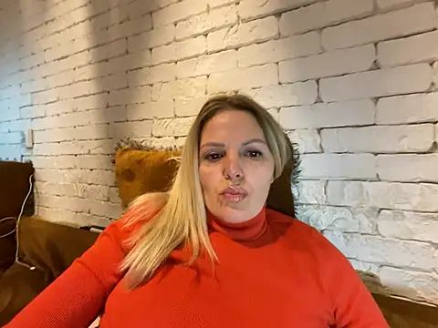 Snapshot of Angel_girllovemy chatting on 03/01/25, 06:00 Angel girllovemy online show from 03/01/25, 06:00