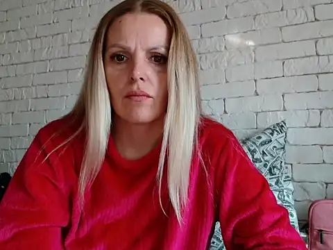 Snapshot of Angel_girllovemy chatting on 09/23/25, 07:00 Angel girllovemy online show from 09/23/25, 07:00