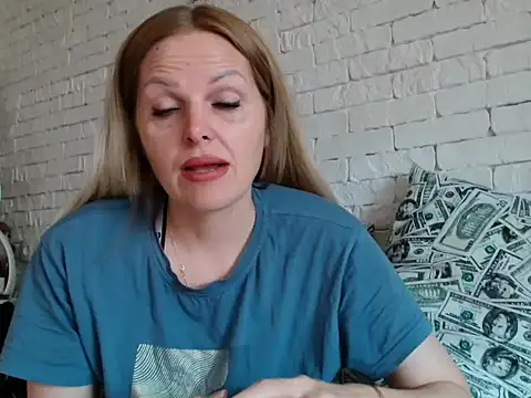 Snapshot of Angel_girllovemy chatting on 09/24/25, 07:44 Angel girllovemy online show from 09/24/25, 07:44