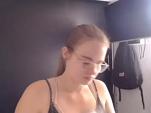 HellenMiyer1111 online show from 01/16/25, 06:59