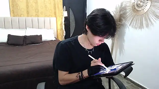 Snapshot of Elio-cam chatting on 11/03/25, 08:26 Elio-cam online show from 11/03/25, 08:26