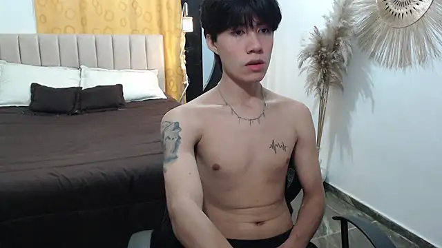 Snapshot of Elio-cam chatting on 11/14/25, 03:16 Elio-cam online show from 11/14/25, 03:16