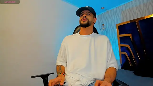 Petesevans online show from 12/14/25, 01:27