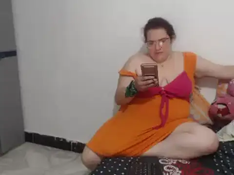 karlythothxh online show from 03/18/25, 02:04