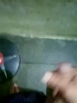 Snapshot of squirt_and_sex chatting on 12/28/24, 06:39 squirt and sex online show from 12/28/24, 06:39