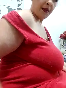 Snapshot of RebeccaNoble chatting on 01/24/25, 10:30 RebeccaNoble online show from 01/24/25, 10:30