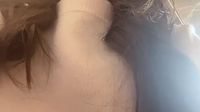 Tw Zoella online show from 02/11/25, 05:26