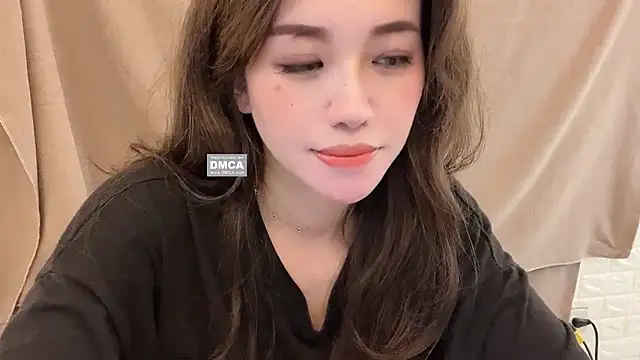 Tw Zoella online show from 03/03/25, 07:21