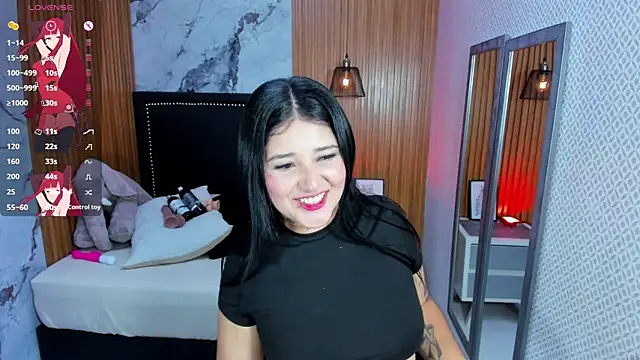BIANCAROY1 online show from 06/16/26, 06:54