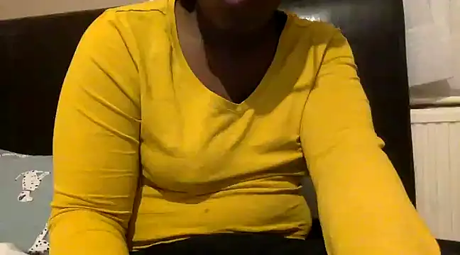 Snapshot of blacksexybeauty31 chatting on 02/12/25, 08:07 blacksexybeauty31 online show from 02/12/25, 08:07