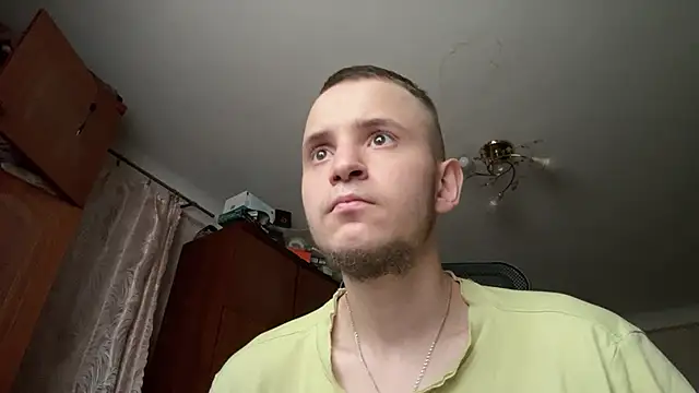sweaticeboy online show from 07/15/26, 01:38