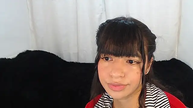 Snapshot of Liz_Galactic chatting on 02/07/25, 07:18 Liz Galactic online show from 02/07/25, 07:18