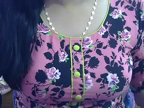 Your wild Dia online show from 03/19/25, 06:24