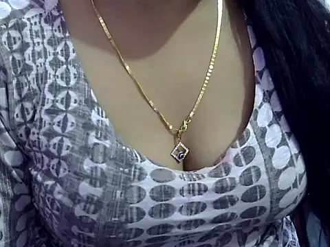 Your wild Dia online show from 11/10/25, 06:07