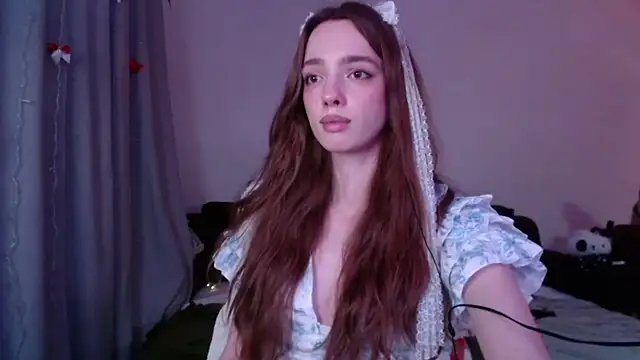 Snapshot of Weeissy chatting on 01/15/25, 10:02 Weeissy online show from 01/15/25, 10:02