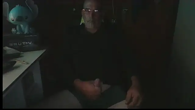 Snapshot of 0oscar_xxx chatting on 09/25/25, 07:17 0oscar xxx online show from 09/25/25, 07:17