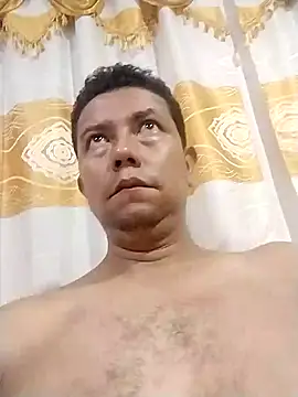 Lachuchaenlacara1988 online show from 01/28/25, 03:15