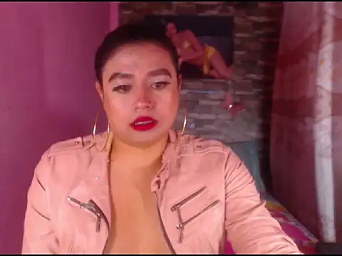 Snapshot of katrinawillff chatting on 10/24/25, 05:04 katrinawillff online show from 10/24/25, 05:04