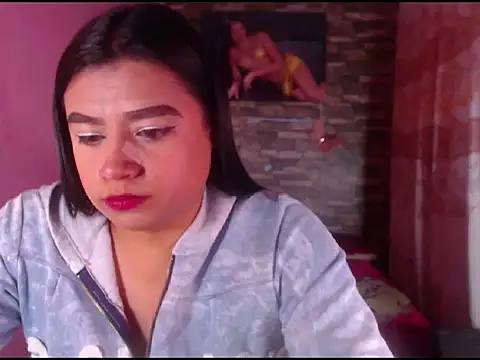 Snapshot of katrinawillff chatting on 11/29/25, 04:48 katrinawillff online show from 11/29/25, 04:48