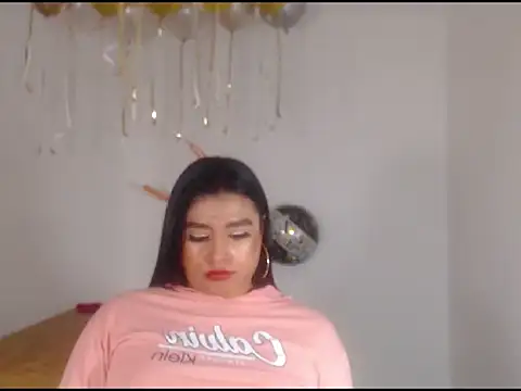 katrinawillff online show from 02/15/26, 07:51