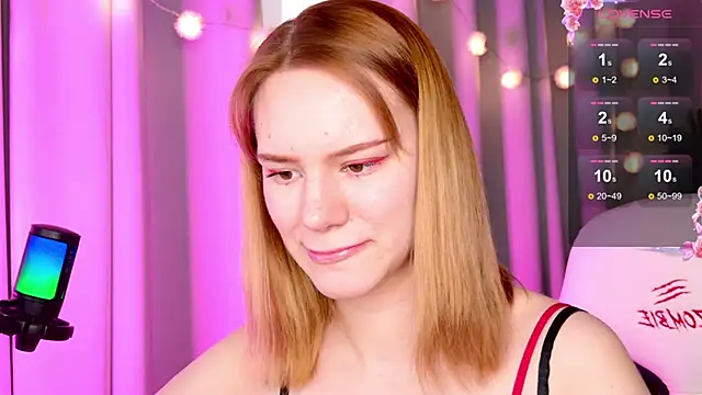 Snapshot of Ramona___ chatting on 01/13/25, 09:30 Ramona online show from 01/13/25, 09:30