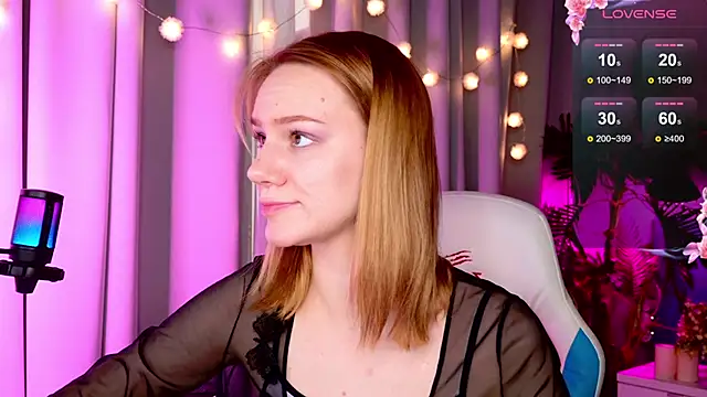 Snapshot of Ramona___ chatting on 01/14/25, 09:24 Ramona online show from 01/14/25, 09:24