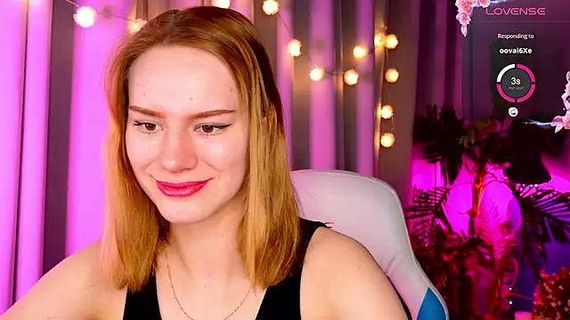 Snapshot of Ramona___ chatting on 01/16/25, 05:32 Ramona online show from 01/16/25, 05:32