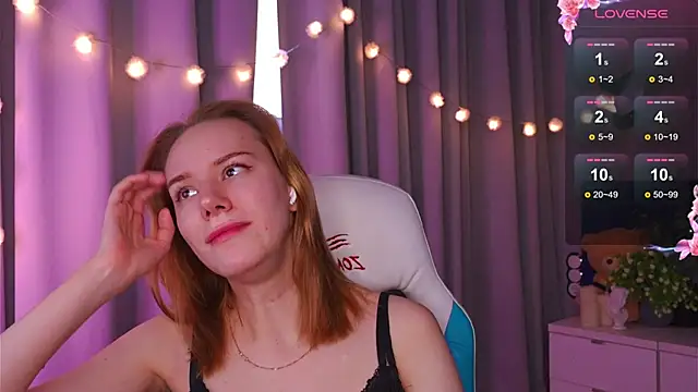 Snapshot of Ramona___ chatting on 01/31/25, 09:48 Ramona online show from 01/31/25, 09:48