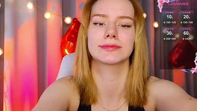 Snapshot of Ramona___ chatting on 02/03/25, 06:02 Ramona online show from 02/03/25, 06:02