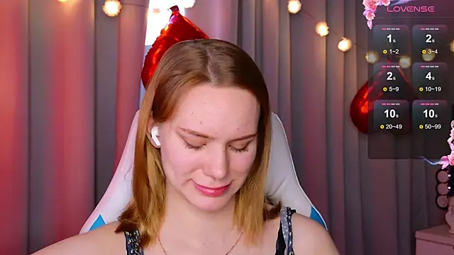 Snapshot of Ramona___ chatting on 02/04/25, 09:38 Ramona online show from 02/04/25, 09:38