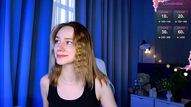 Snapshot of Ramona___ chatting on 03/06/25, 09:36 Ramona online show from 03/06/25, 09:36