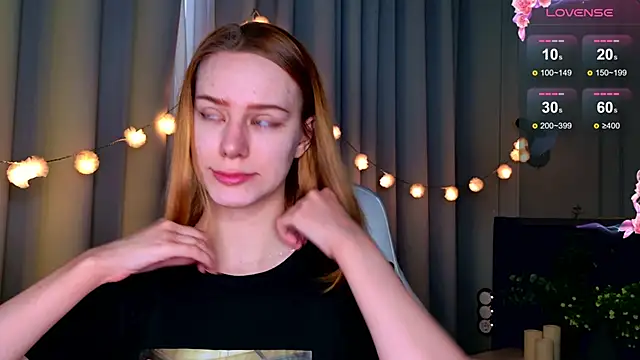 Snapshot of Ramona___ chatting on 03/12/25, 05:46 Ramona online show from 03/12/25, 05:46