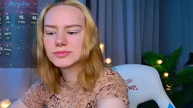 Snapshot of Ramona___ chatting on 01/09/26, 06:16 Ramona online show from 01/09/26, 06:16