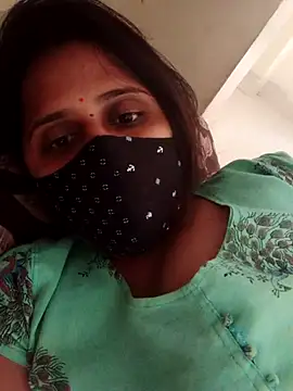 Snapshot of Indiantina chatting on 12/29/24, 09:50 Indiantina online show from 12/29/24, 09:50