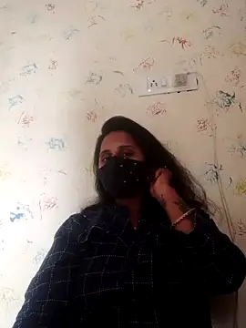 Snapshot of Indiantina chatting on 01/12/25, 10:12 Indiantina online show from 01/12/25, 10:12