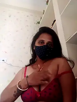 Snapshot of Indiantina chatting on 01/21/25, 08:08 Indiantina online show from 01/21/25, 08:08