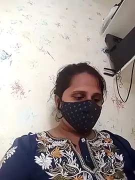 Snapshot of Indiantina chatting on 10/11/25, 06:56 Indiantina online show from 10/11/25, 06:56