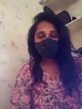 Snapshot of Indiantina chatting on 10/18/25, 08:48 Indiantina online show from 10/18/25, 08:48