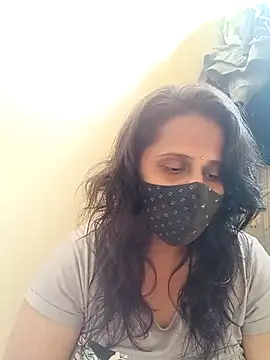 Indiantina online show from 12/22/25, 10:23