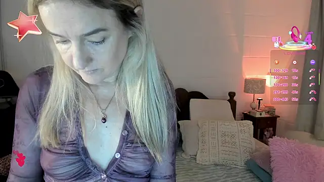 Snapshot of 1Sweetnina chatting on 05/04/26, 09:11 1Sweetnina online show from 05/04/26, 09:11