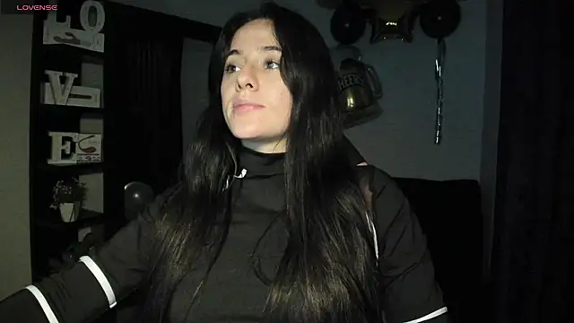 Snapshot of NoahWilliams_ chatting on 10/07/25, 07:44 NoahWilliams online show from 10/07/25, 07:44