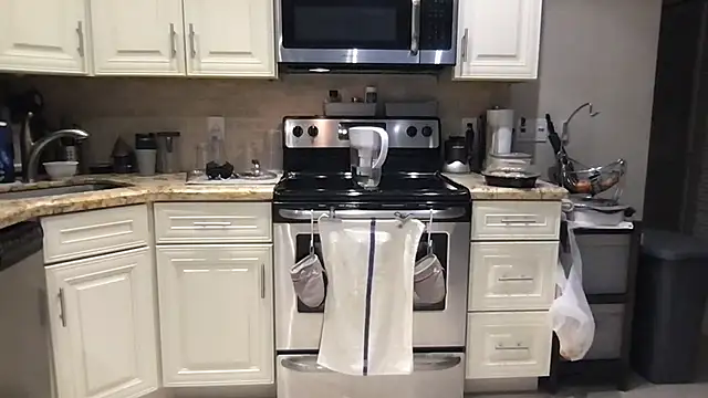 BigGuyMuscle online show from 03/17/25, 05:16