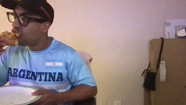 BigGuyMuscle online show from 03/18/25, 03:09