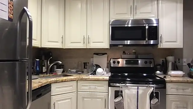 BigGuyMuscle online show from 03/19/25, 12:04