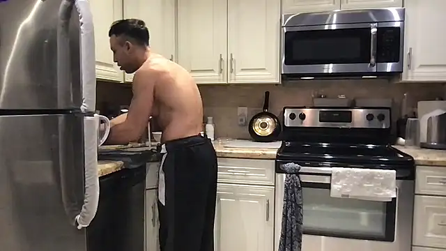 BigGuyMuscle online show from 01/31/26, 08:51