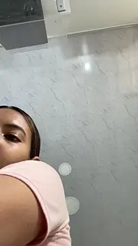 Betsy Thonson online show from 02/07/26, 02:10