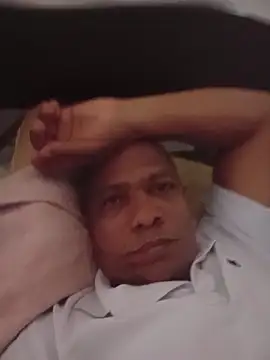 Snapshot of condor08750 chatting on 12/16/25, 05:51 condor08750 online show from 12/16/25, 05:51