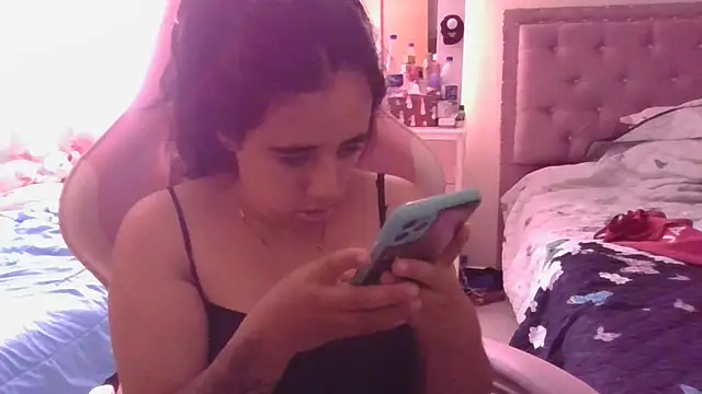 annarose19 online show from 02/07/25, 09:04