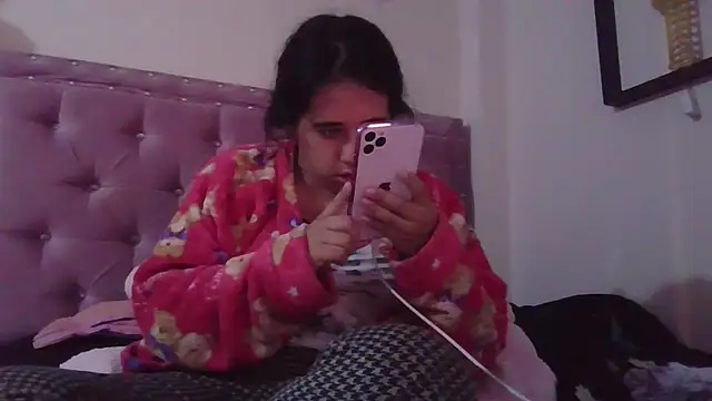 annarose19 online show from 03/19/25, 02:05