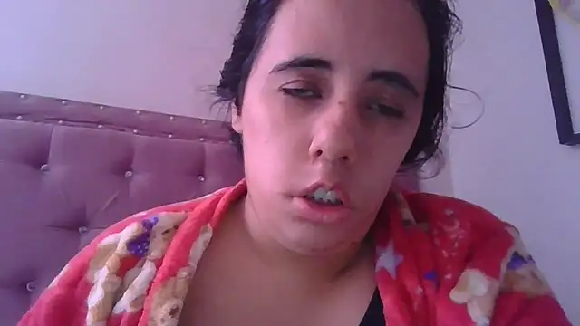 annarose19 online show from 10/23/25, 06:06